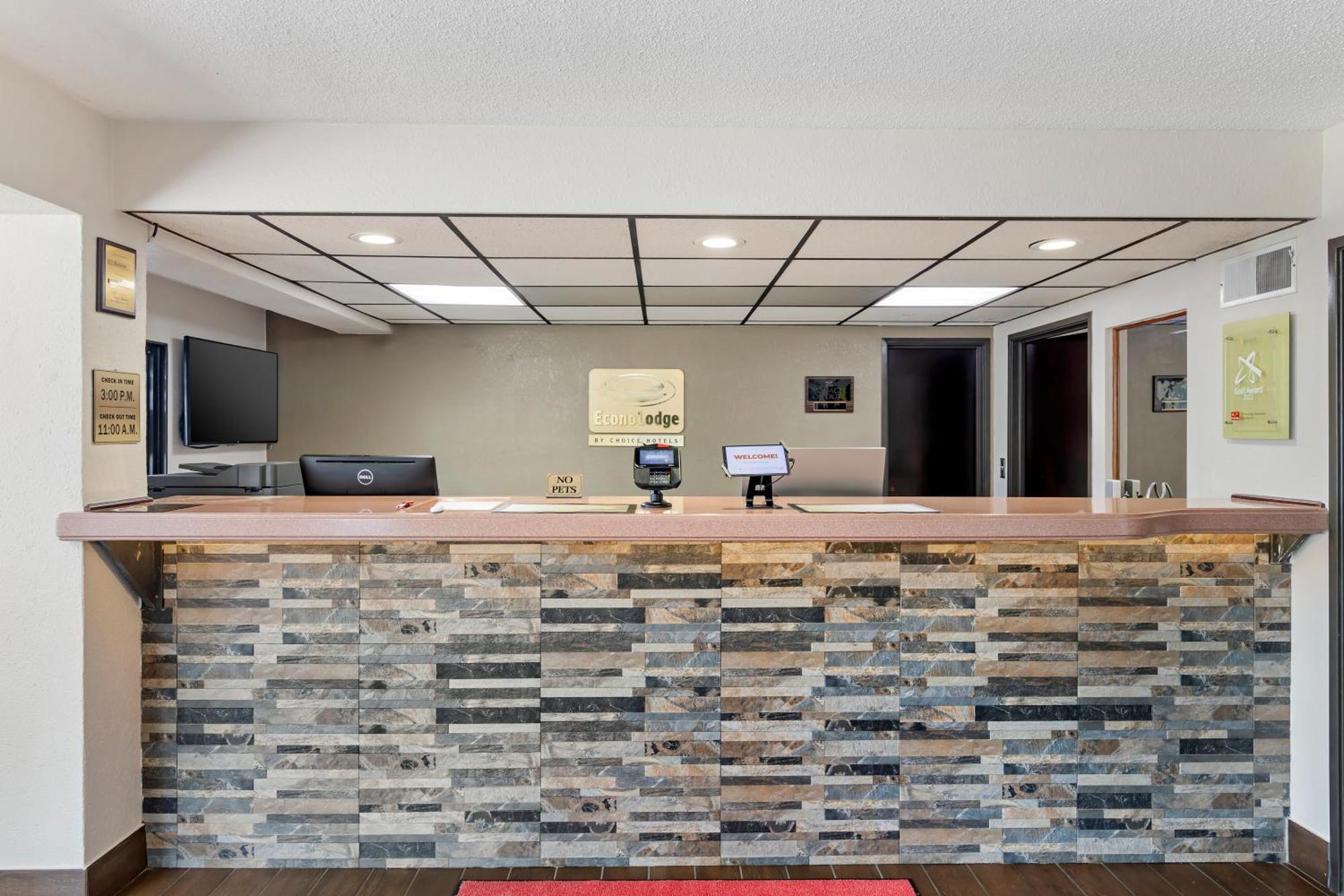 Econo Lodge Augusta, Downtown Exterior photo