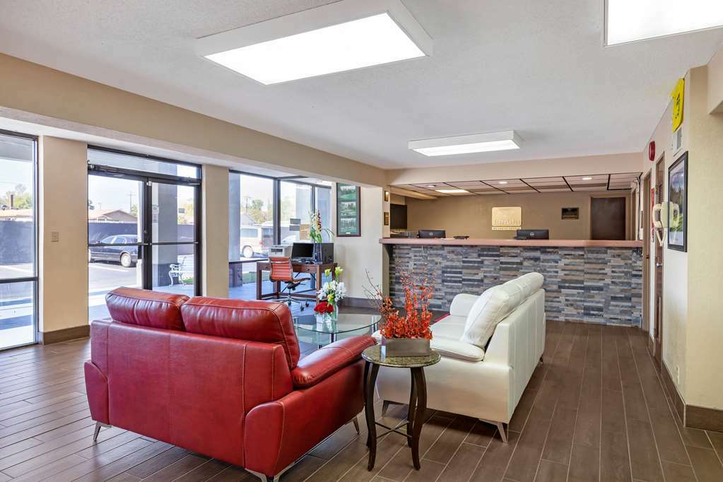 Econo Lodge Augusta, Downtown Interior photo